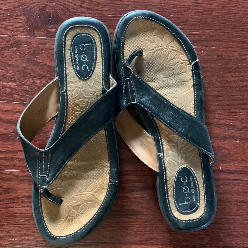 BOC size 9 flip flop thong sandals